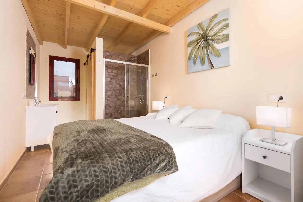 Home2Book Isla Lagoa, Private Pool 拉·奥利瓦 0*,  西班牙